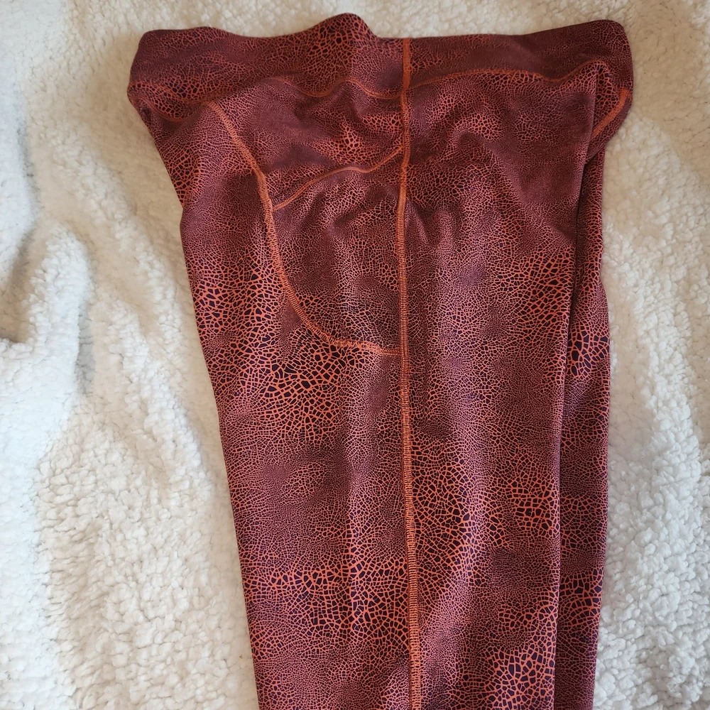 lululemon athletica Pink Coral Patterned Leggings